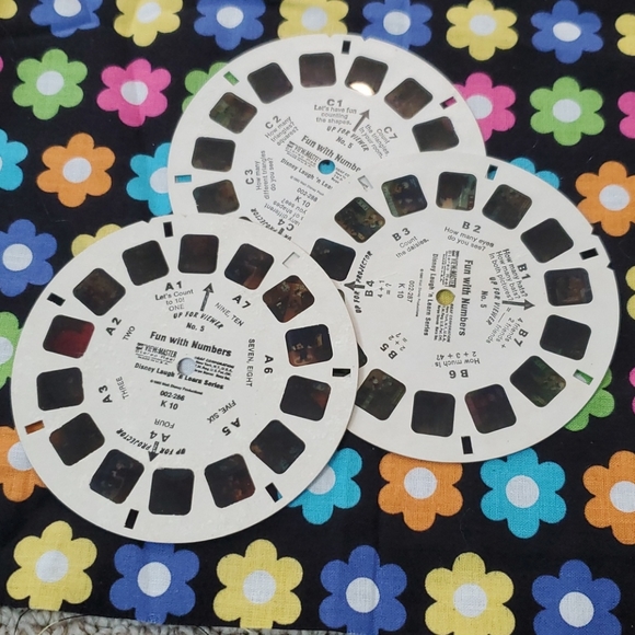 VTG View Master & Reels: Peanuts Disney Mickey Mouse Pooh Charlie Brown Snoopy - Picture 12 of 16